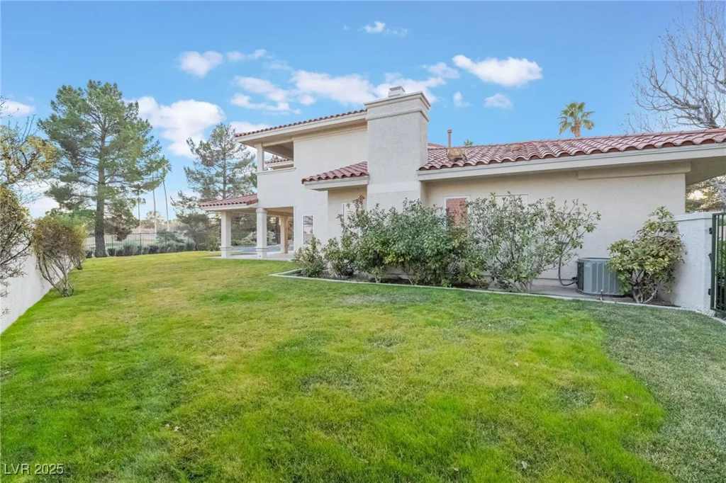 8701 Robinson Ridge, Las Vegas, NV 89117