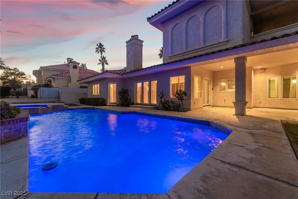 8701 Robinson Ridge, Las Vegas, NV 89117