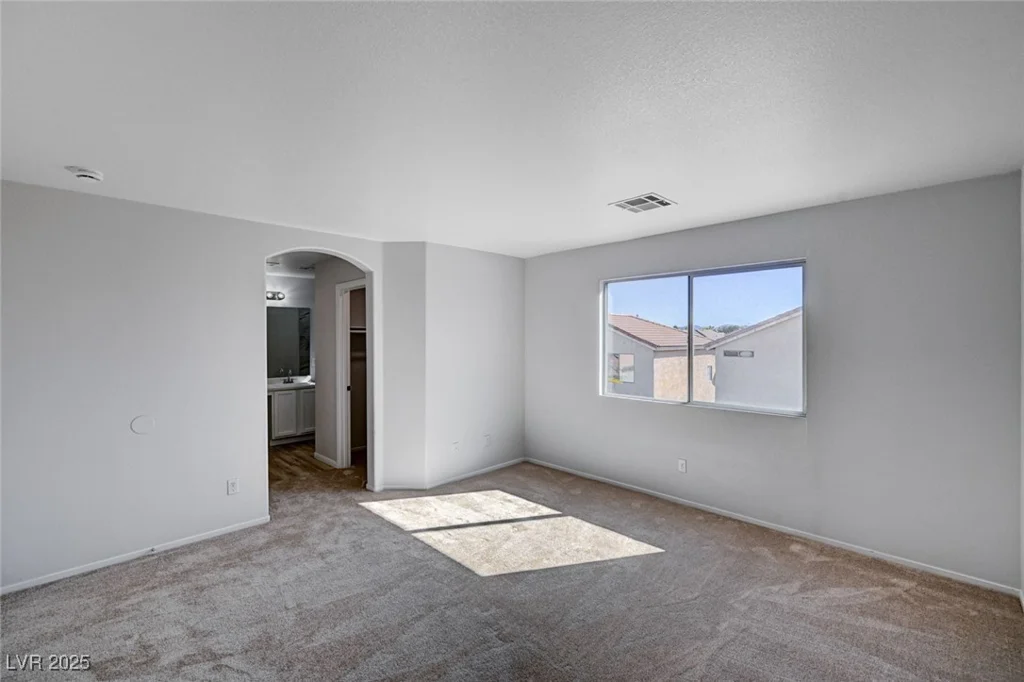 4839 Englewood, Las Vegas, NV 89139