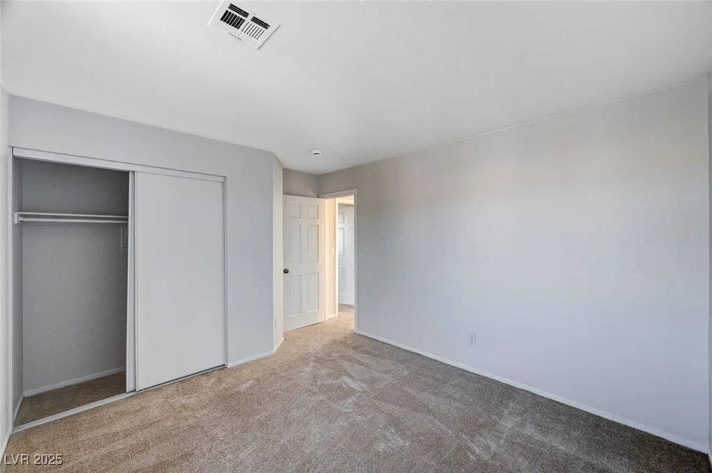 4839 Englewood, Las Vegas, NV 89139