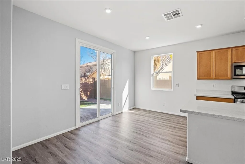430 Shimmering Sands, North Las Vegas, NV 89031