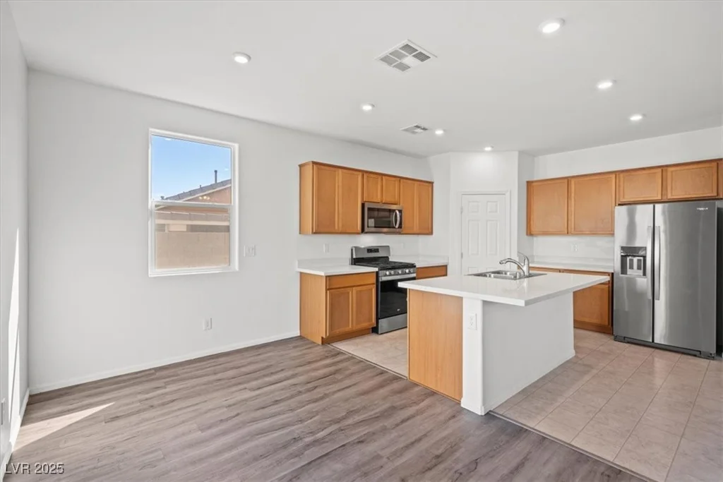 430 Shimmering Sands, North Las Vegas, NV 89031
