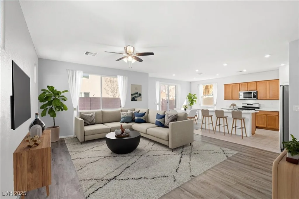 430 Shimmering Sands, North Las Vegas, NV 89031