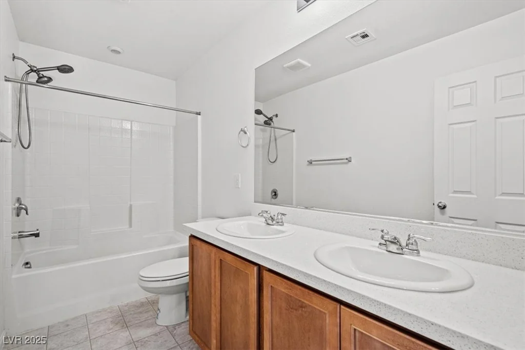 430 Shimmering Sands, North Las Vegas, NV 89031