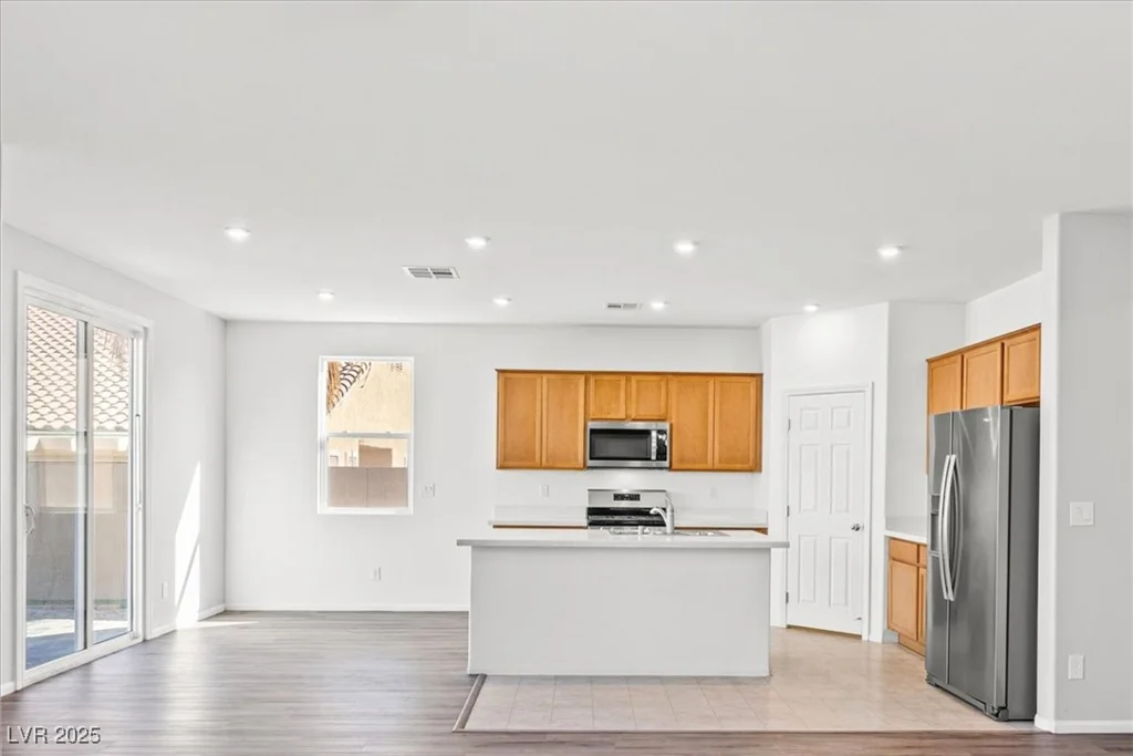 430 Shimmering Sands, North Las Vegas, NV 89031
