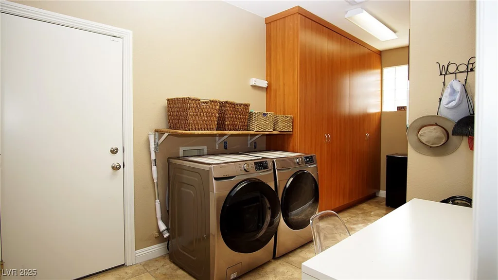 5059 Pensier, Las Vegas, NV 89135