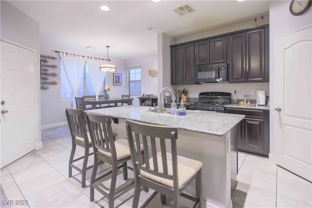 10139 Palazzo Marcelli, Las Vegas, NV 89147