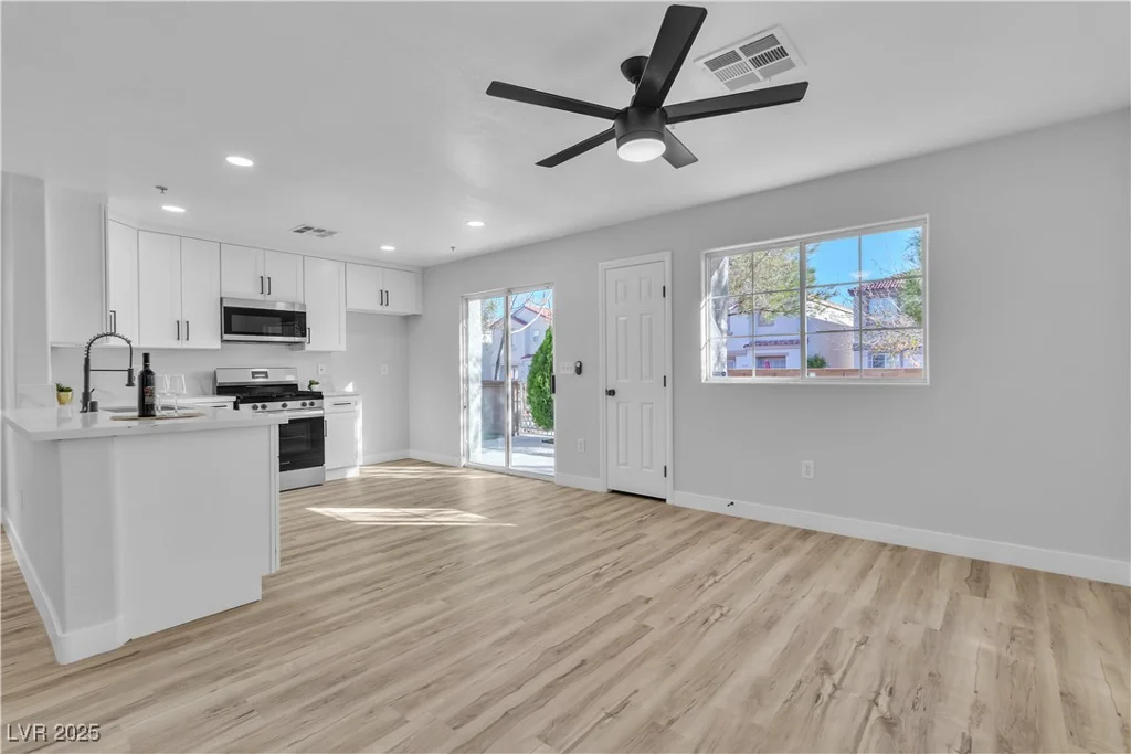 3137 Sunrise Cove, North Las Vegas, NV 89031