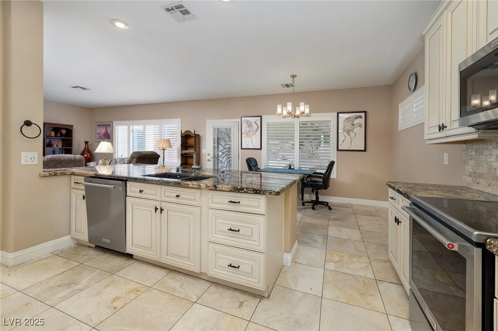 1616 Langston Hughes, Henderson, NV 89052