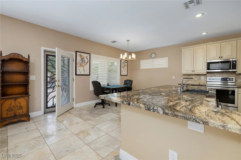 1616 Langston Hughes, Henderson, NV 89052