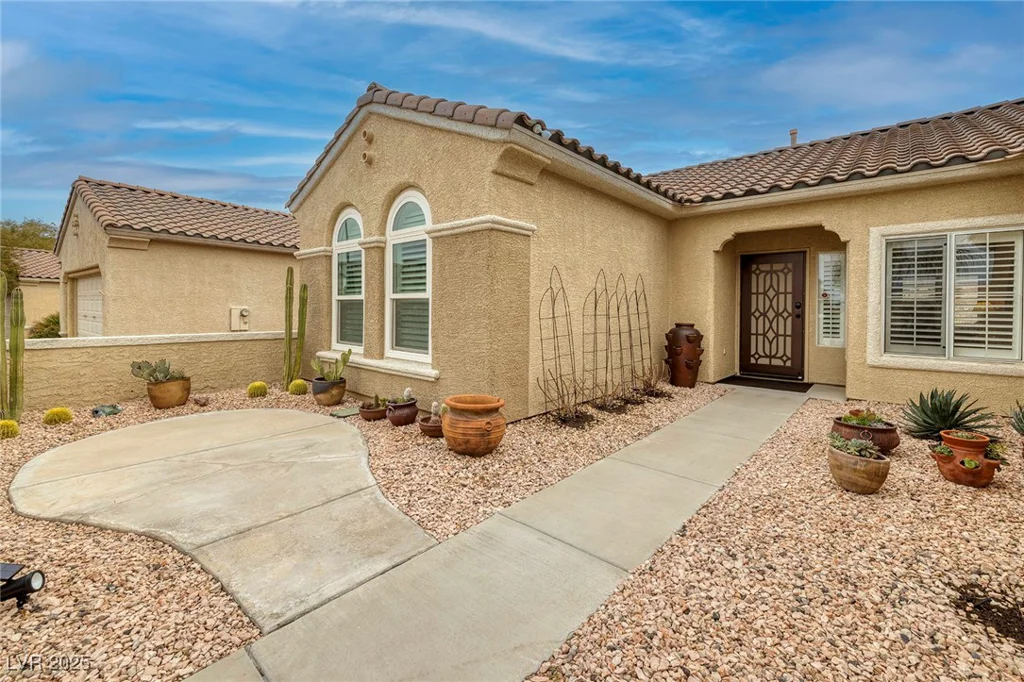 1616 Langston Hughes, Henderson, NV 89052