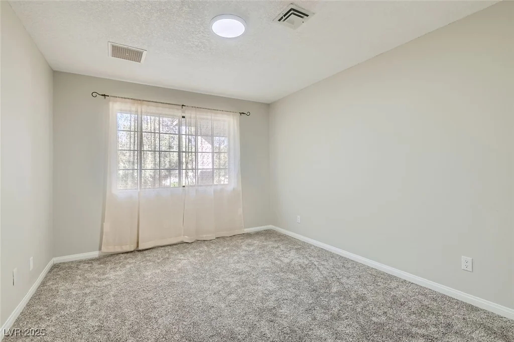 6925 Donald Nelson, Las Vegas, NV 89131