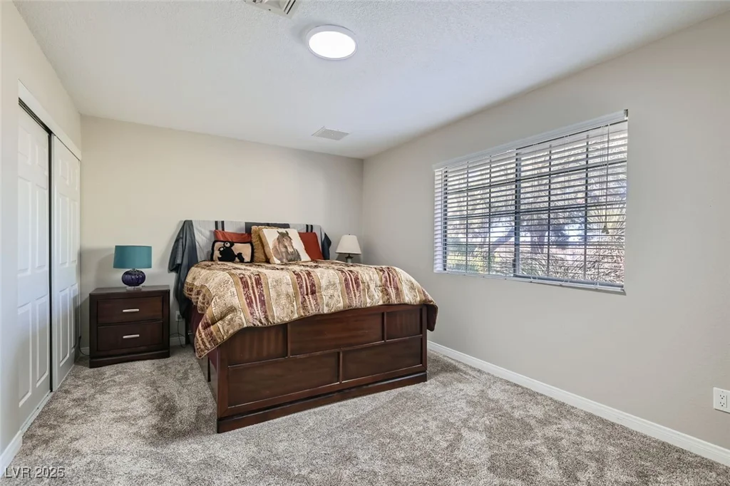 6925 Donald Nelson, Las Vegas, NV 89131