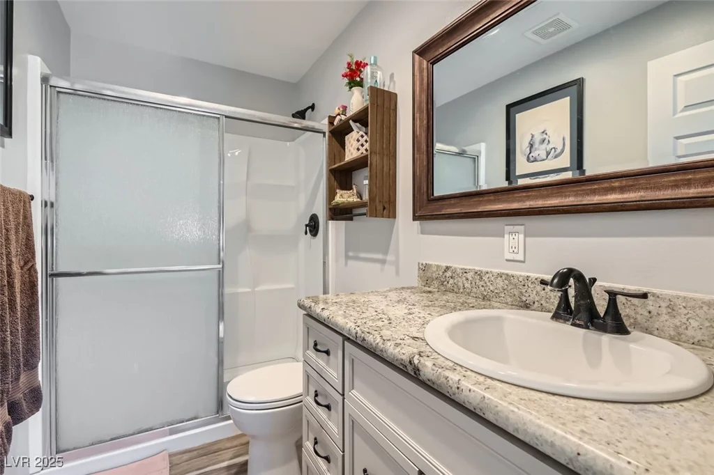 6925 Donald Nelson, Las Vegas, NV 89131