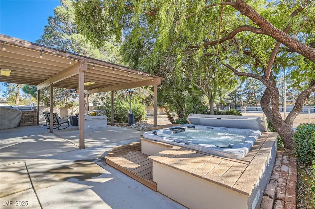 6925 Donald Nelson, Las Vegas, NV 89131