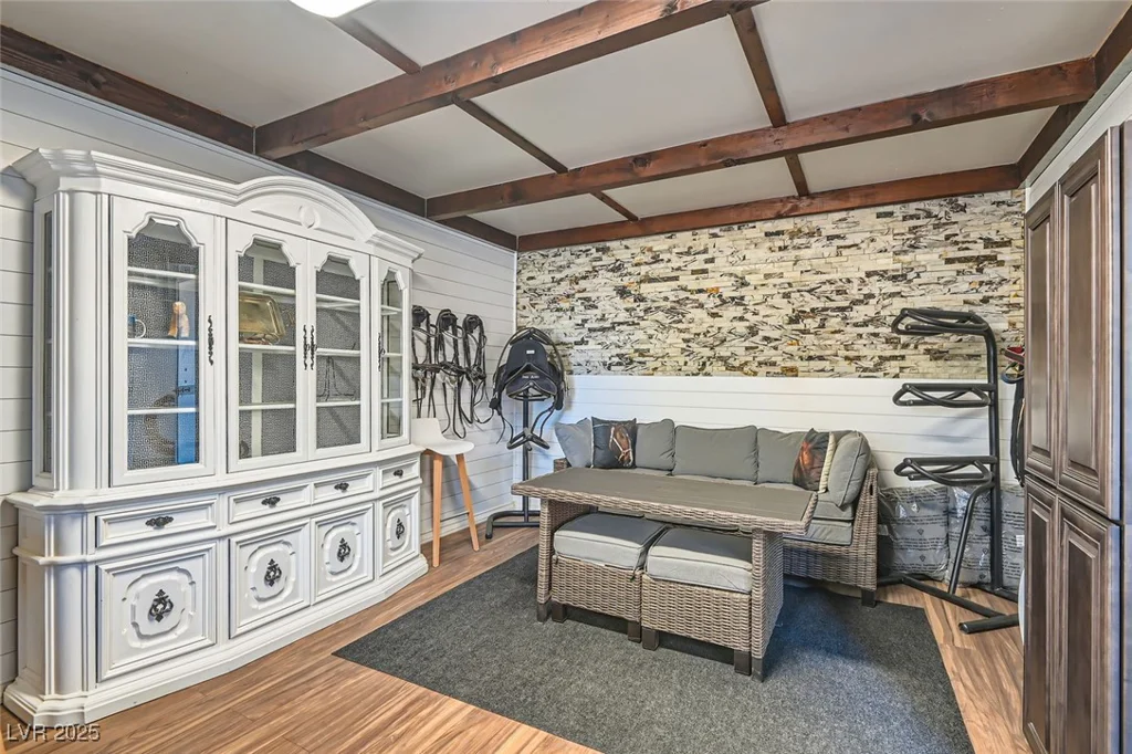 6925 Donald Nelson, Las Vegas, NV 89131