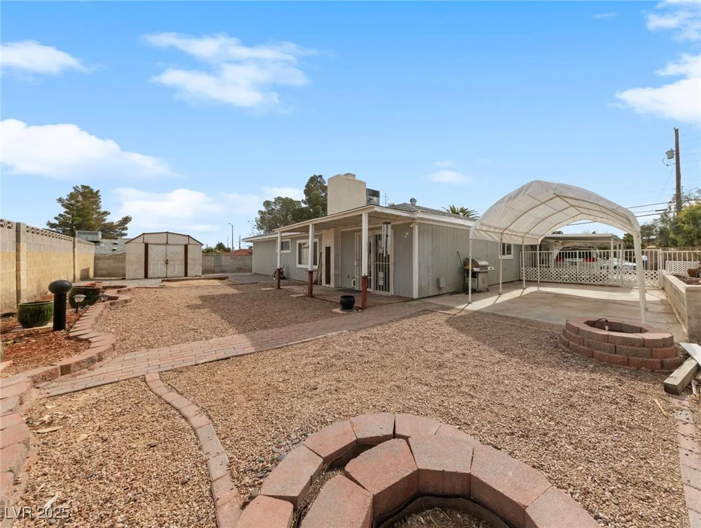4272 Russell, Las Vegas, NV 89120