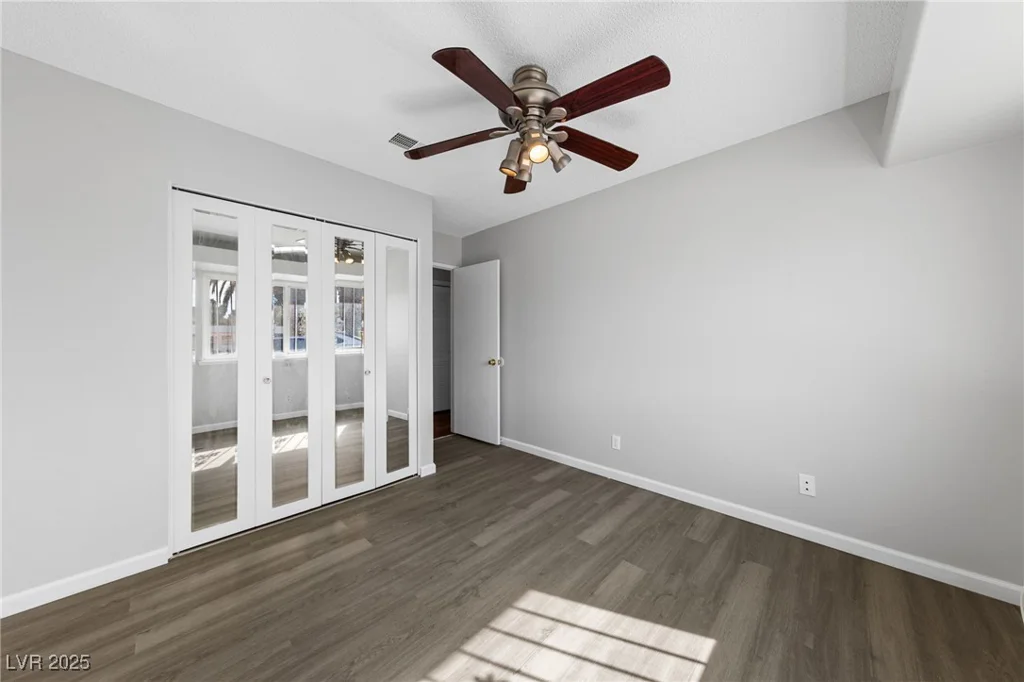 4272 Russell, Las Vegas, NV 89120