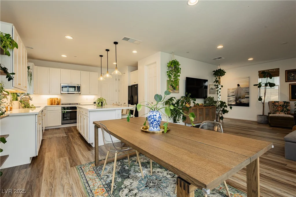 683 Quasi, Henderson, NV 89011