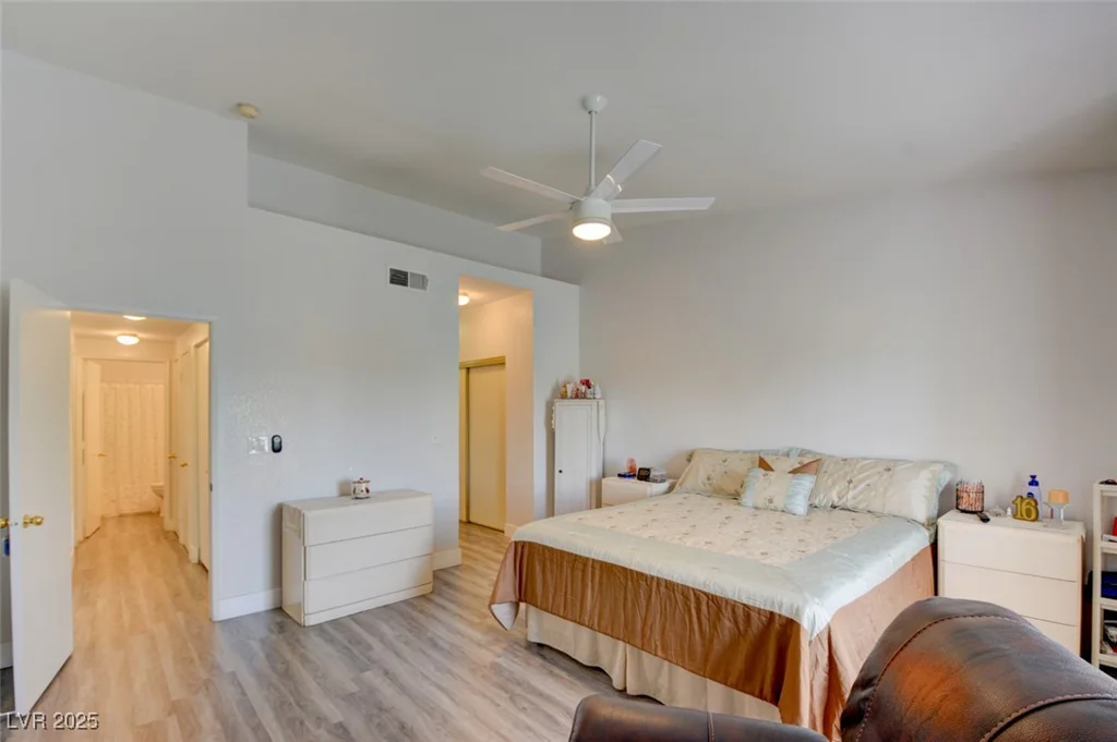 4810 Black Bear, Las Vegas, NV 89149