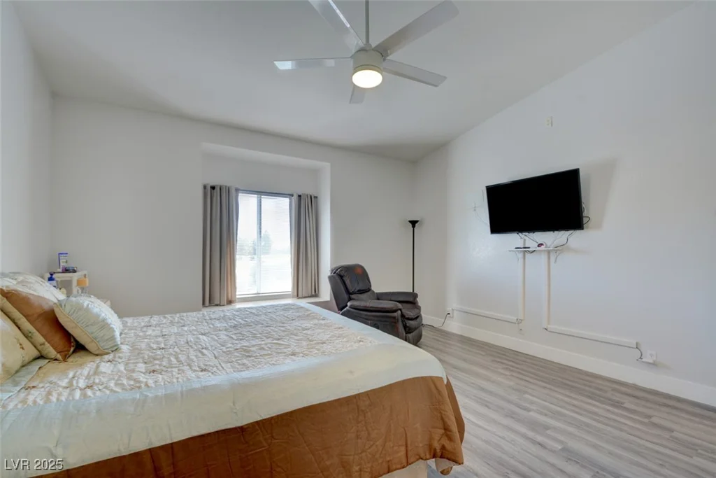 4810 Black Bear, Las Vegas, NV 89149