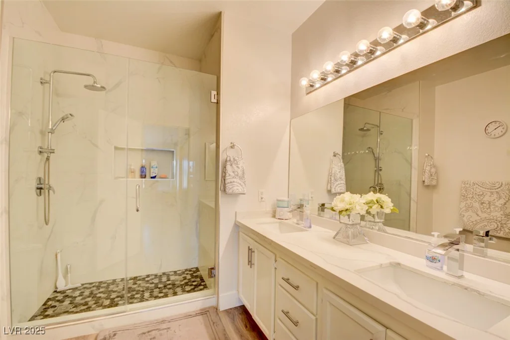 4810 Black Bear, Las Vegas, NV 89149
