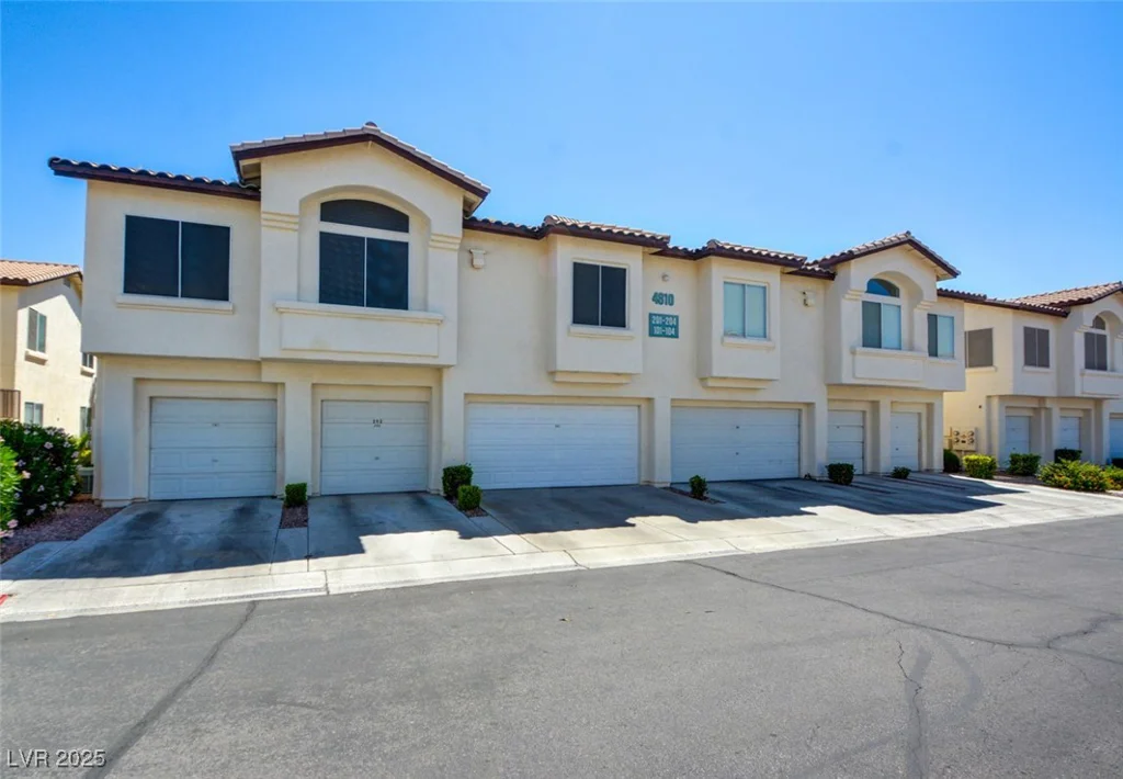 4810 Black Bear, Las Vegas, NV 89149