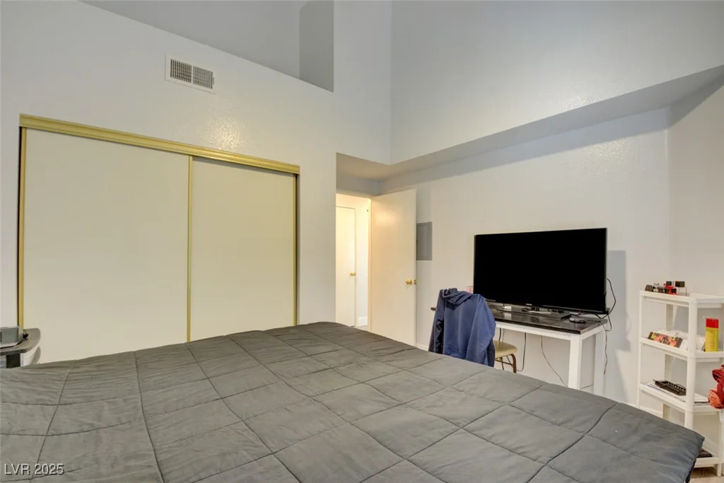 4810 Black Bear, Las Vegas, NV 89149