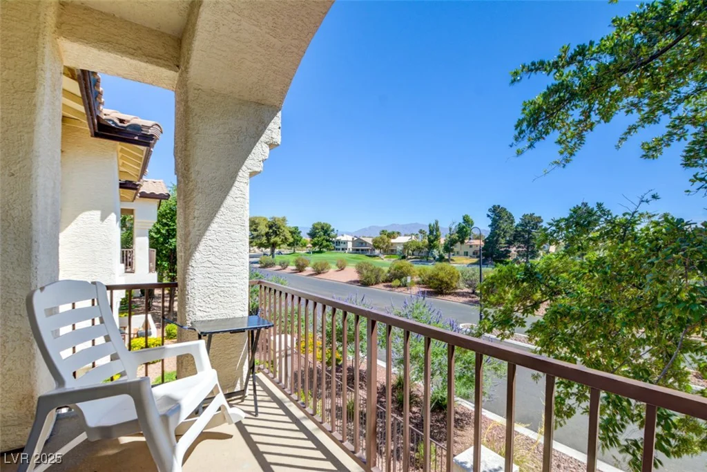 4810 Black Bear, Las Vegas, NV 89149