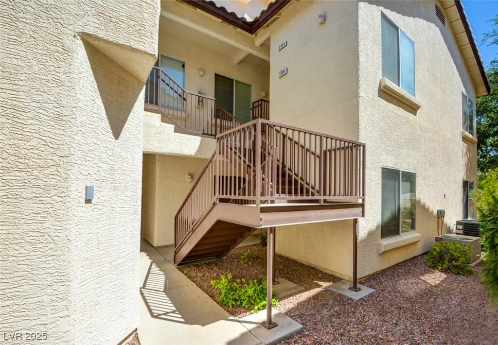 4810 Black Bear, Las Vegas, NV 89149