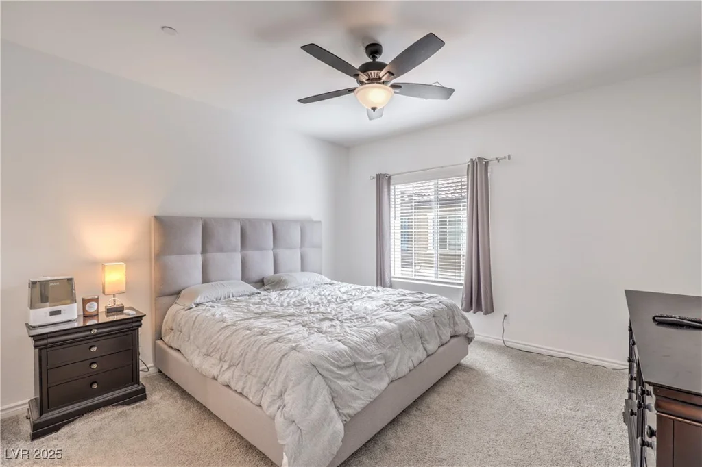 7232 Decatur, Las Vegas, NV 89131