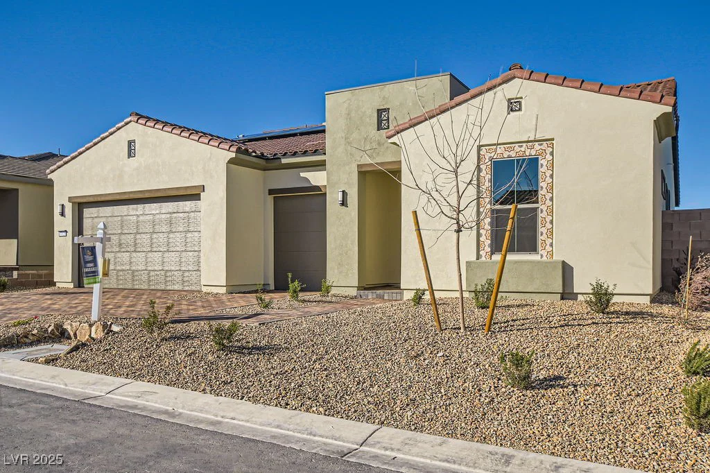 10026 Honey Rose, Las Vegas, NV 89143
