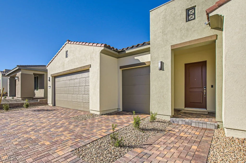 10026 Honey Rose, Las Vegas, NV 89143