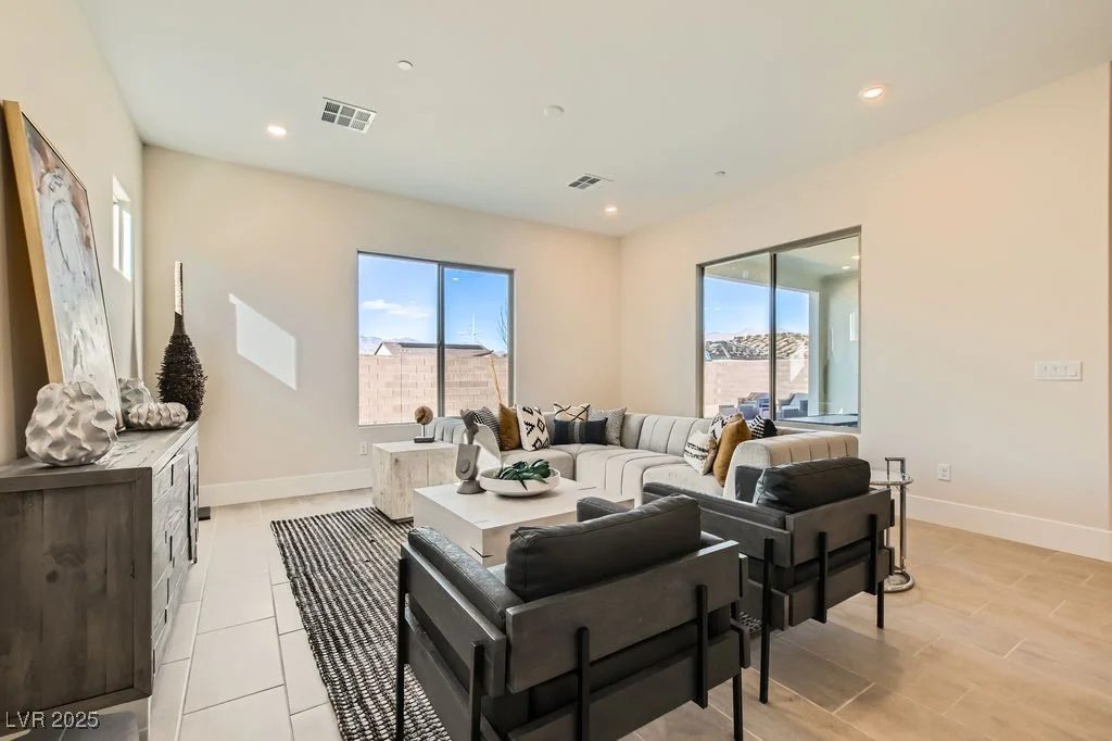 10026 Honey Rose, Las Vegas, NV 89143