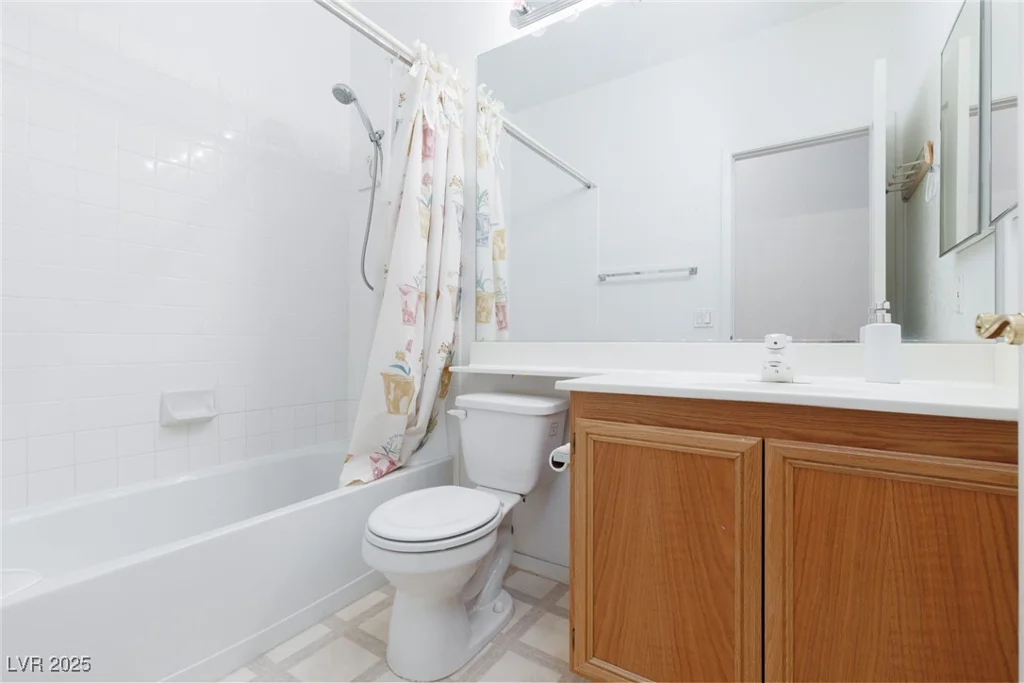10300 Pinto Creek, Las Vegas, NV 89144