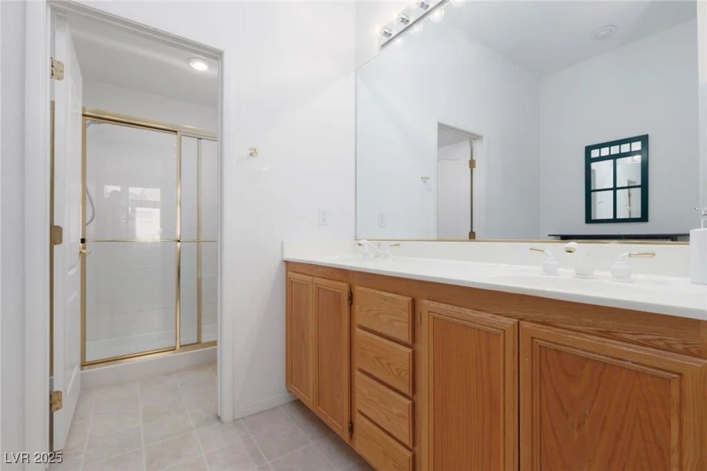 10300 Pinto Creek, Las Vegas, NV 89144