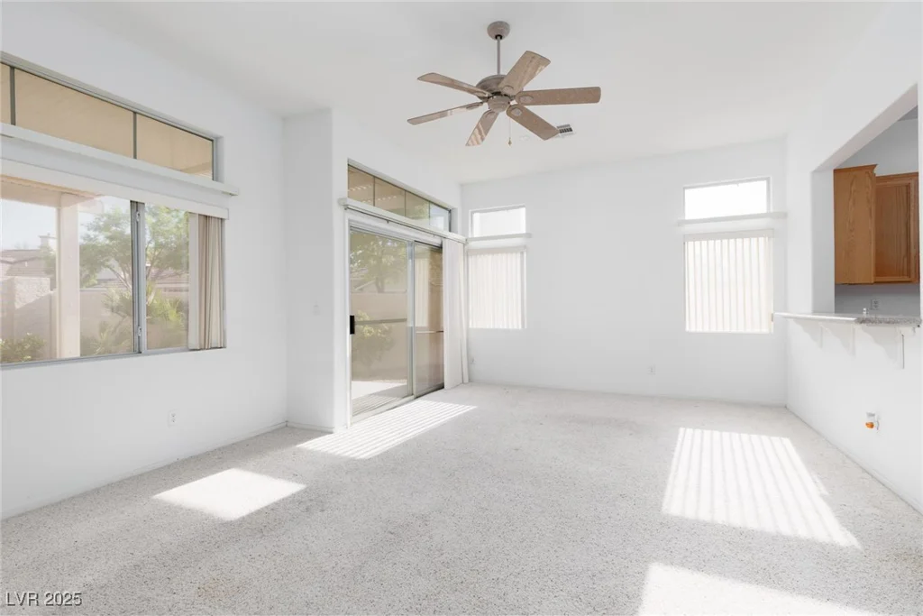 10300 Pinto Creek, Las Vegas, NV 89144