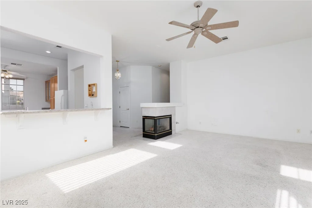 10300 Pinto Creek, Las Vegas, NV 89144
