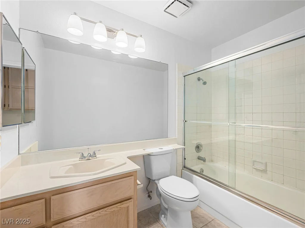 9725 Sierra Mesa, Las Vegas, NV 89117