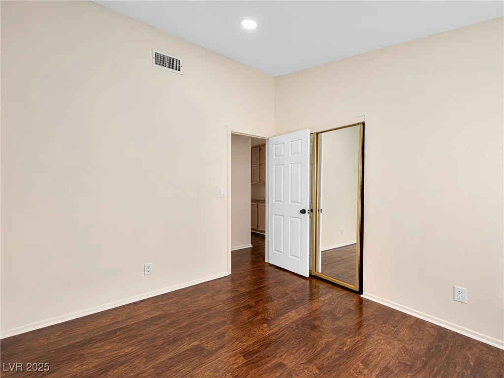 9725 Sierra Mesa, Las Vegas, NV 89117