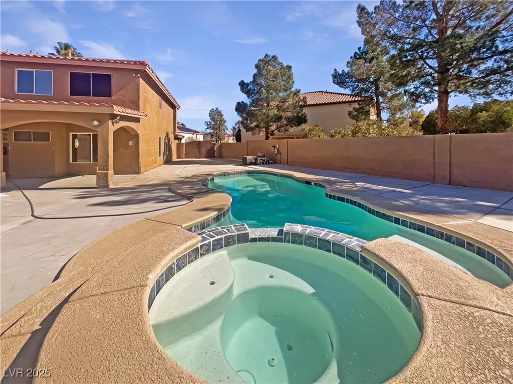 9885 Ramhorn Canyon, Las Vegas, NV 89183