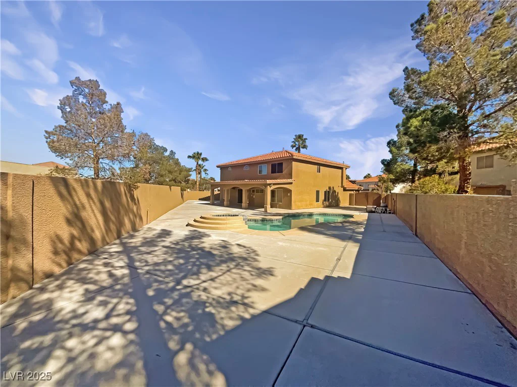 9885 Ramhorn Canyon, Las Vegas, NV 89183