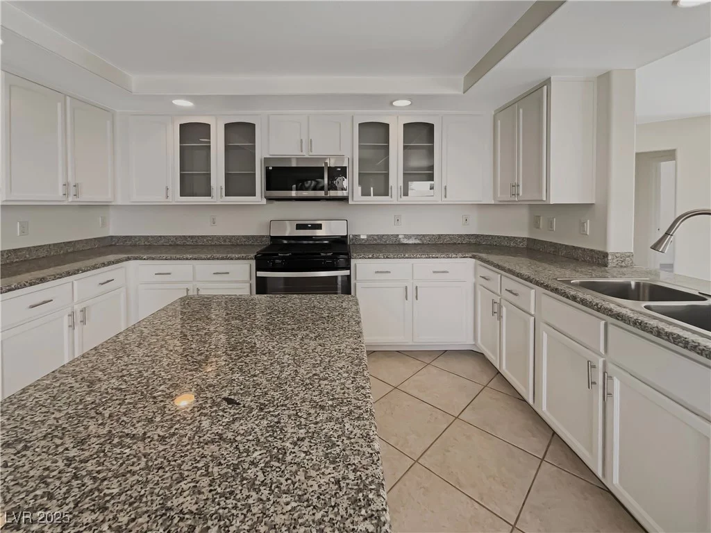 9885 Ramhorn Canyon, Las Vegas, NV 89183