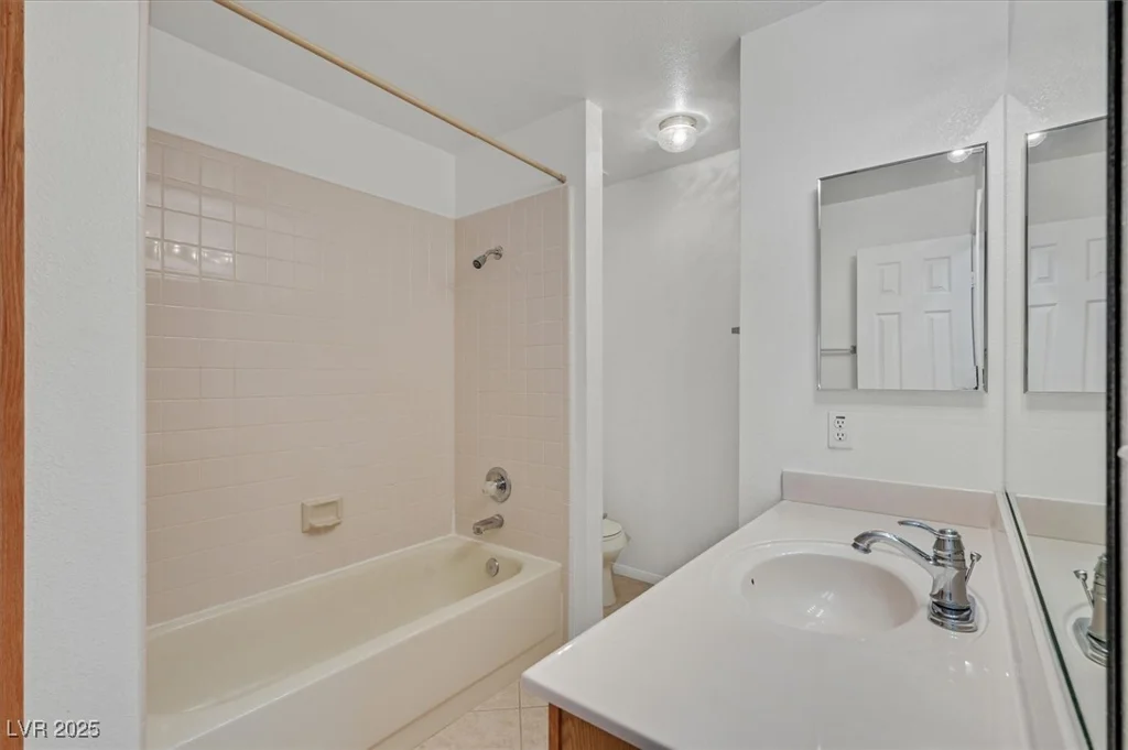 5005 Cliffrose, Las Vegas, NV 89130