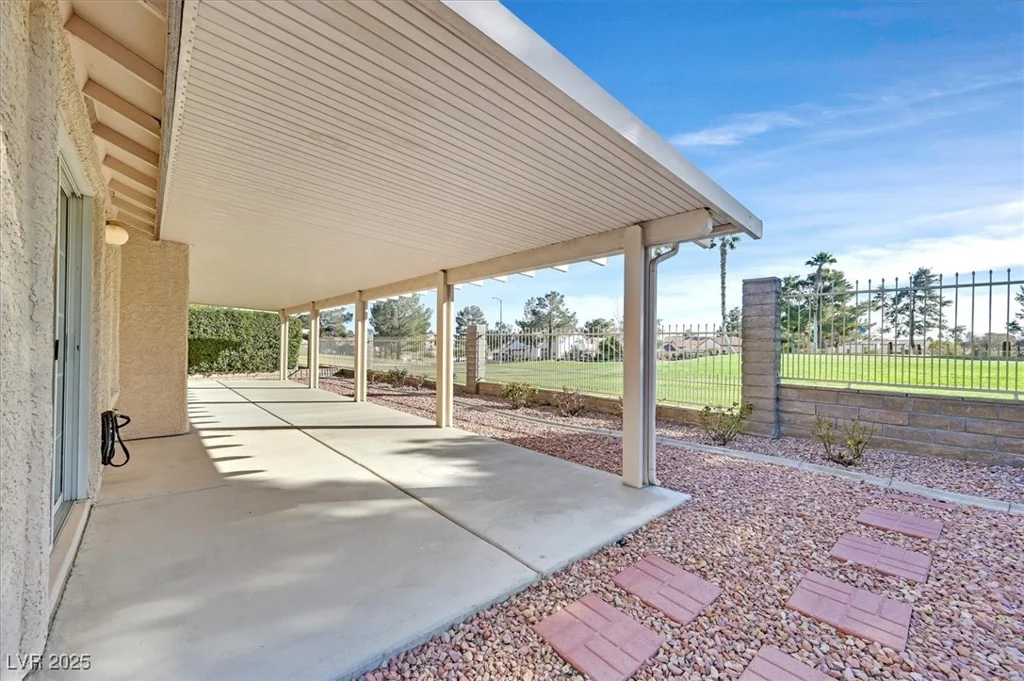 5005 Cliffrose, Las Vegas, NV 89130