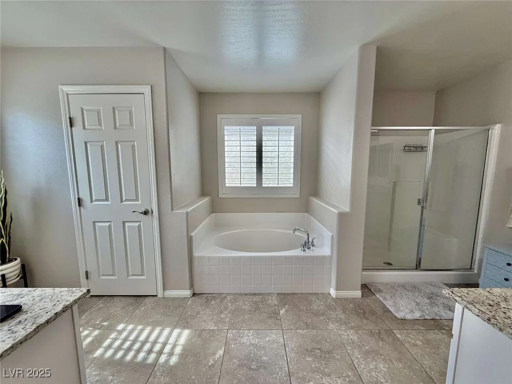 6145 Scarlet Leaf, Las Vegas, NV 89148