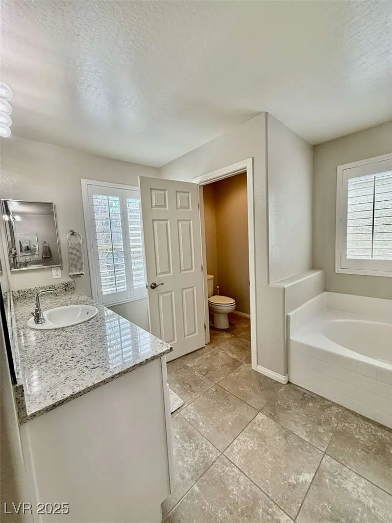 6145 Scarlet Leaf, Las Vegas, NV 89148