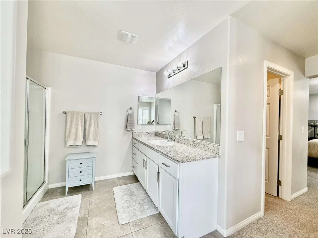 6145 Scarlet Leaf, Las Vegas, NV 89148
