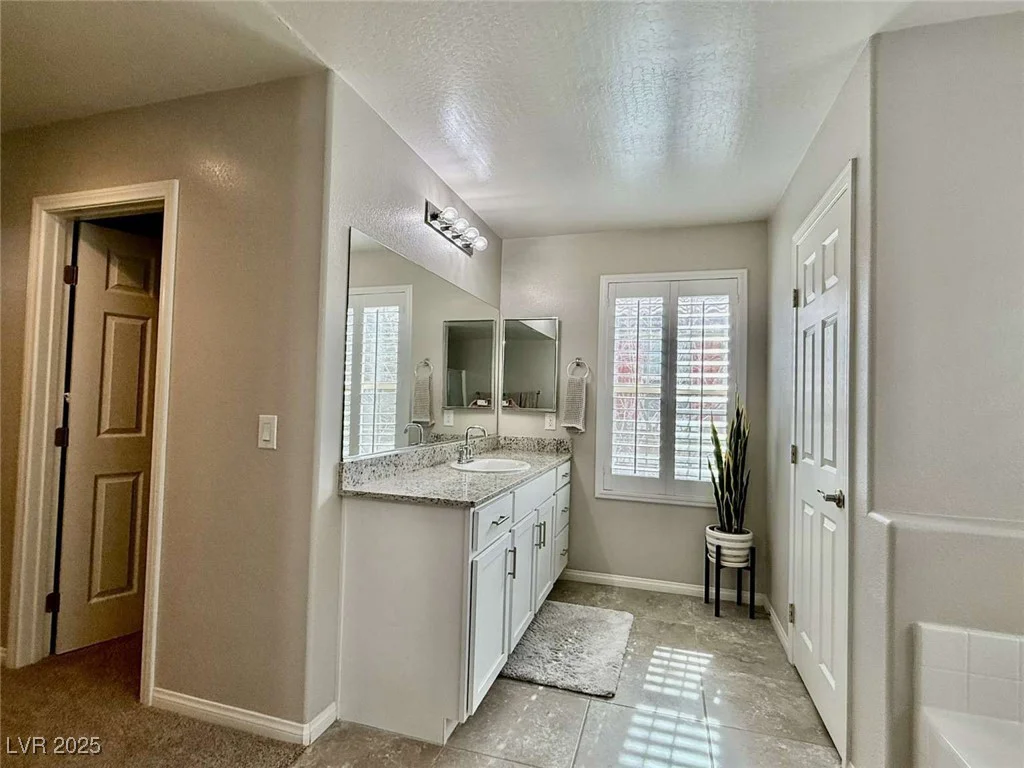 6145 Scarlet Leaf, Las Vegas, NV 89148
