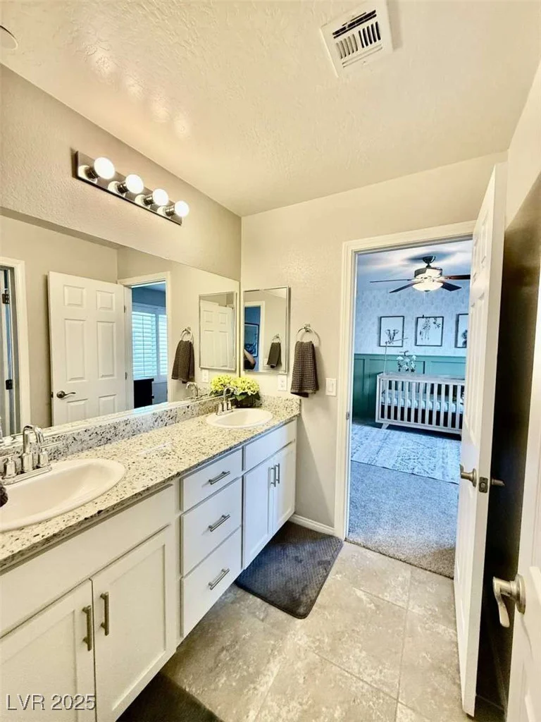 6145 Scarlet Leaf, Las Vegas, NV 89148